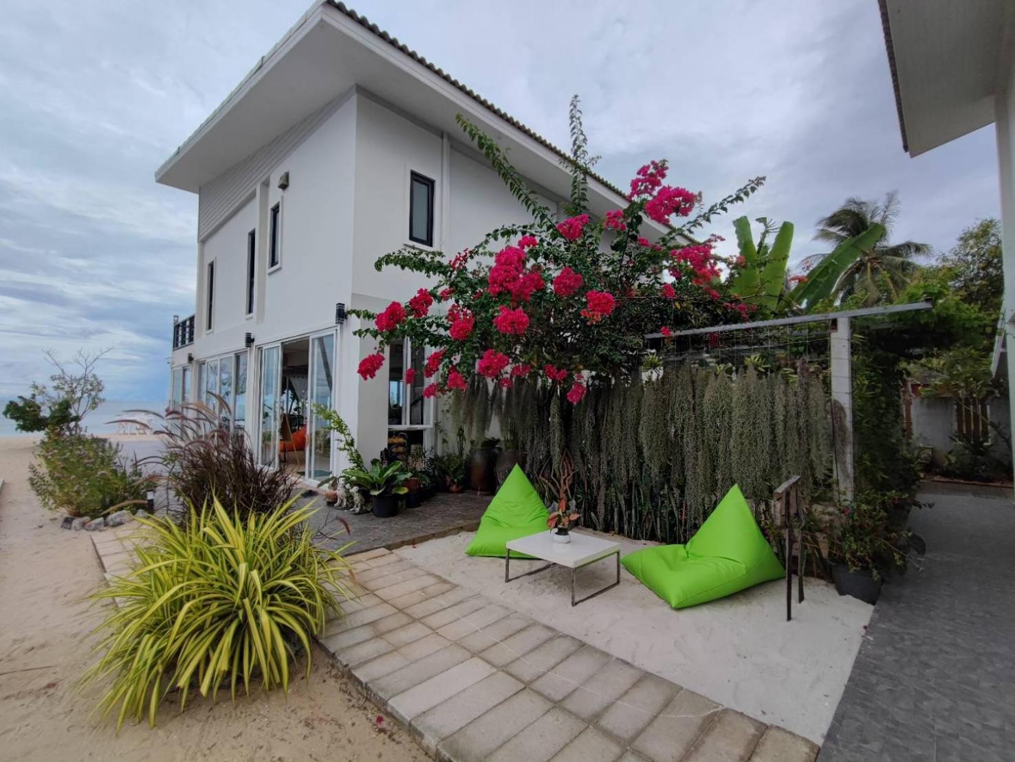 Cozy Khanom โคซี่ ขนอม Ban Na Dan  Exteriör bild
